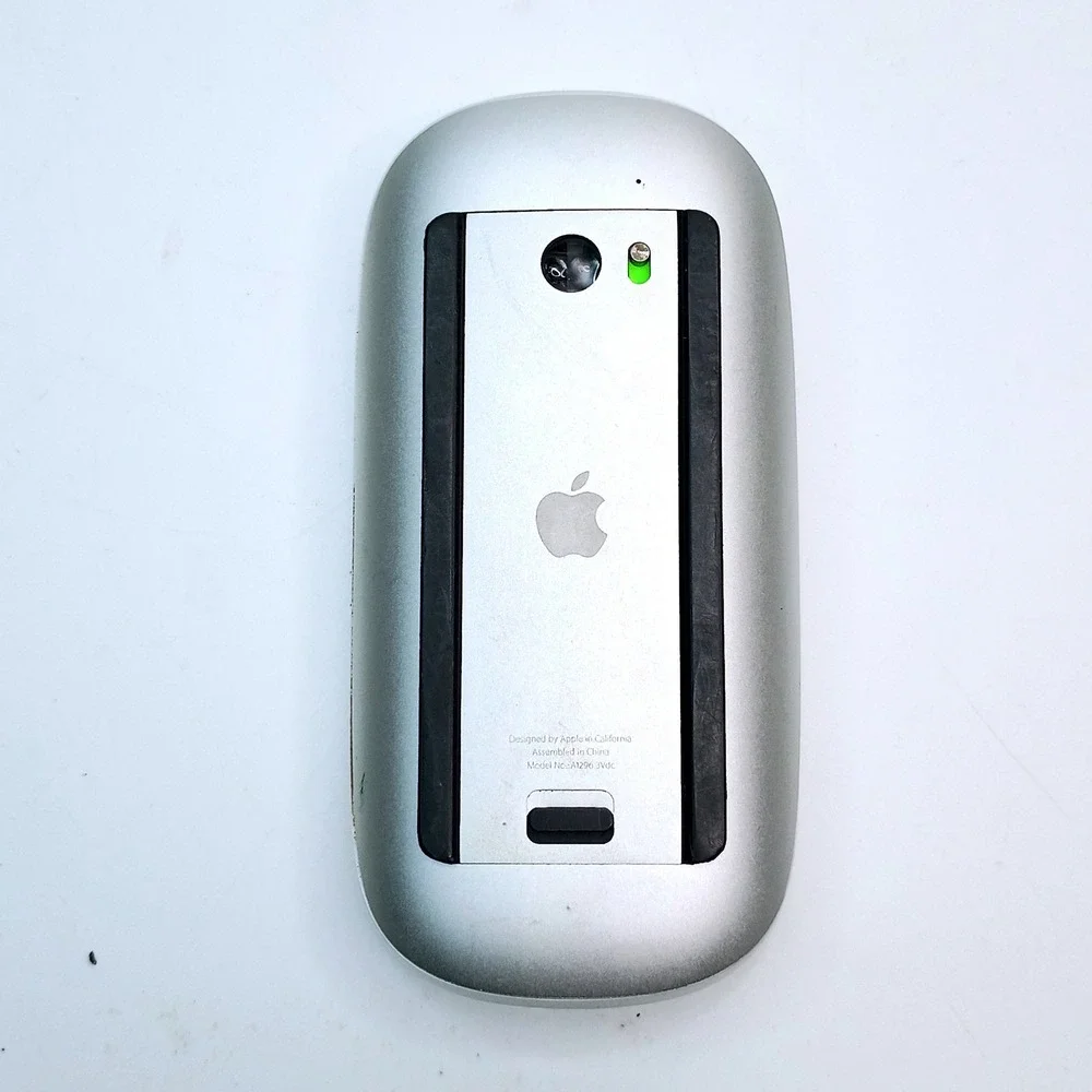 Apple Magic Mouse A1296 Wireless White Bluetooth Tested/Works